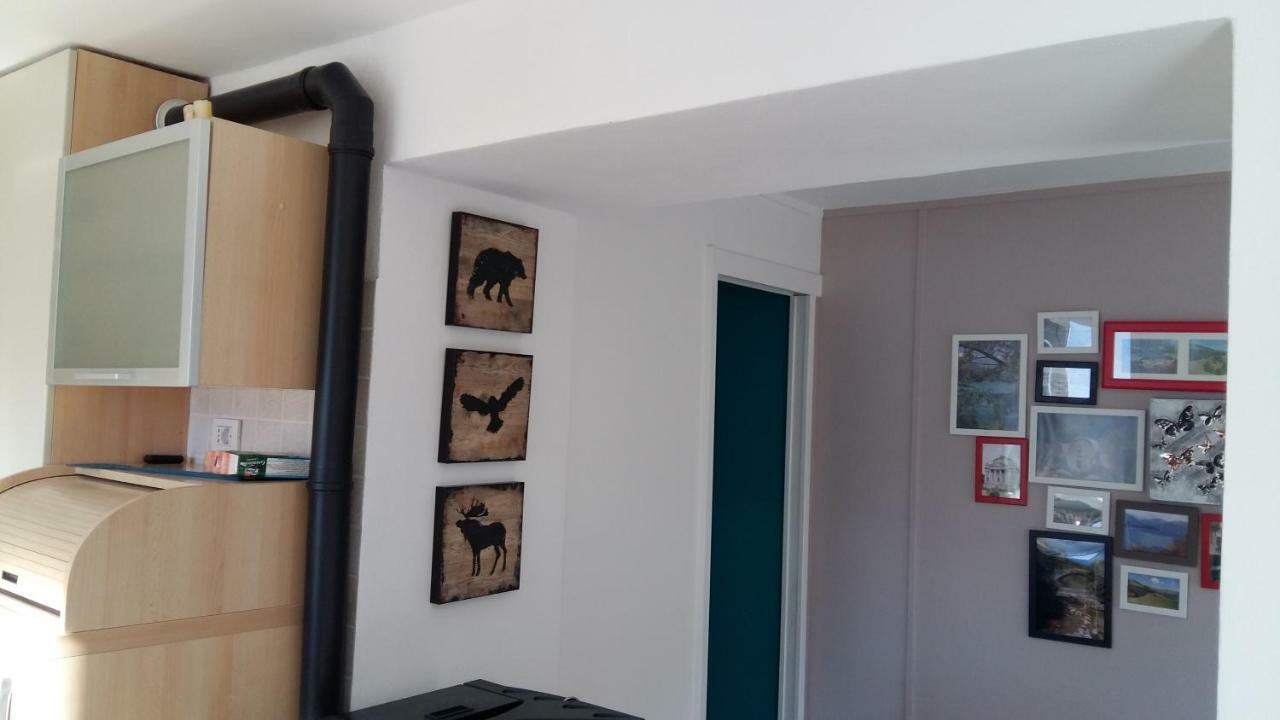 Apartamento Casa Delle Camelie Sorico Exterior foto